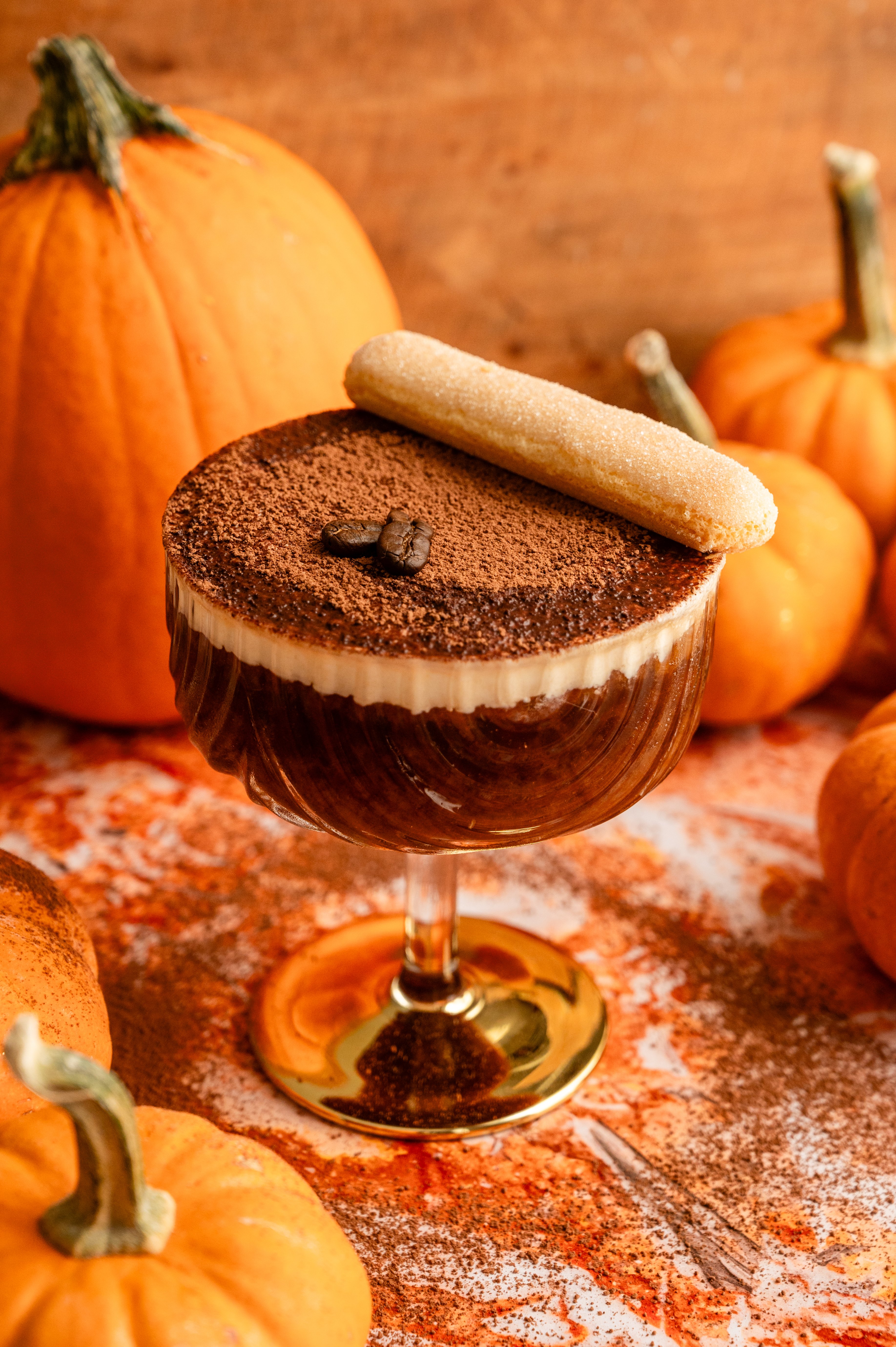 The finish cocktail complete with dusting of chocolate and a lady finger.